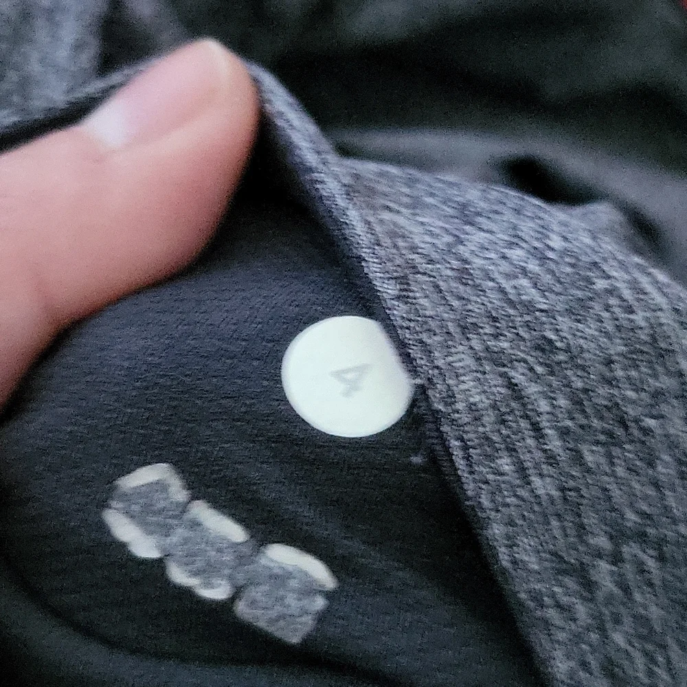 Lululemon pink gray legging - Picture 3 of 3